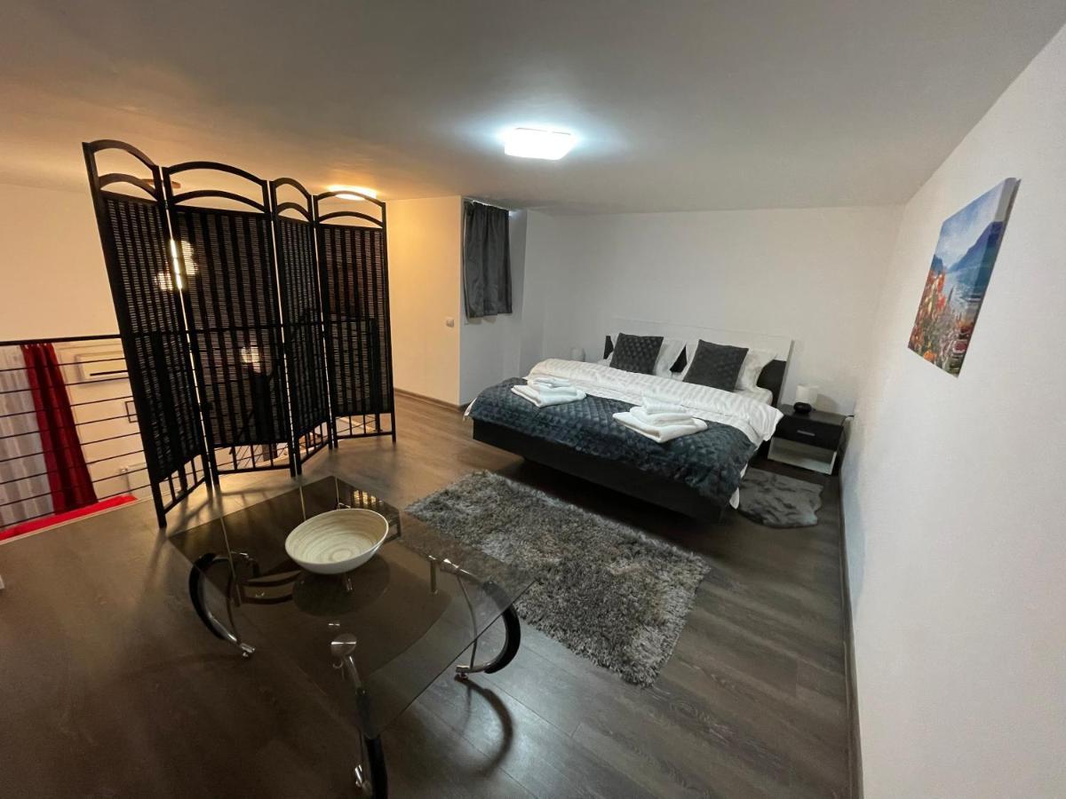 Dragos Penthouse *
